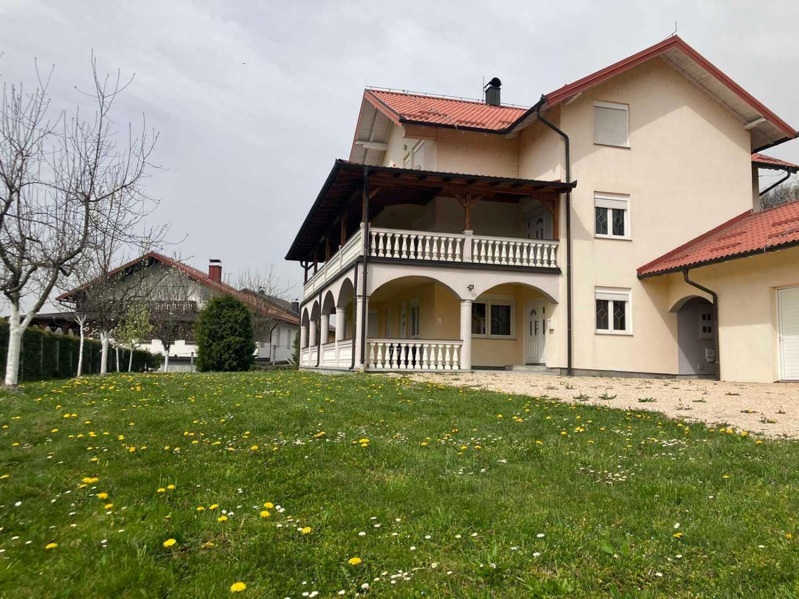 Family Apartment Miki in Teslic