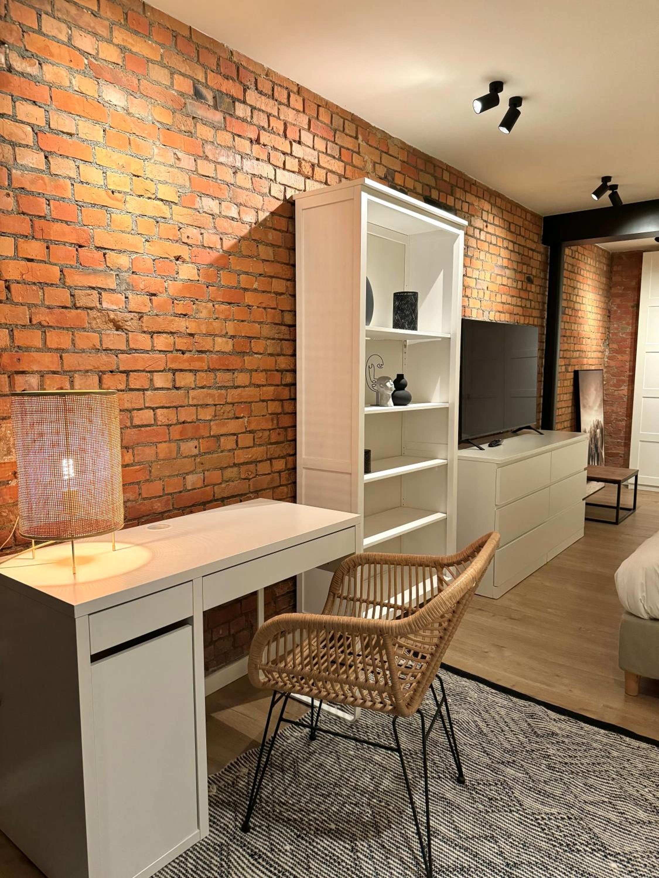 Luxury Apartment with Cosy Garden!