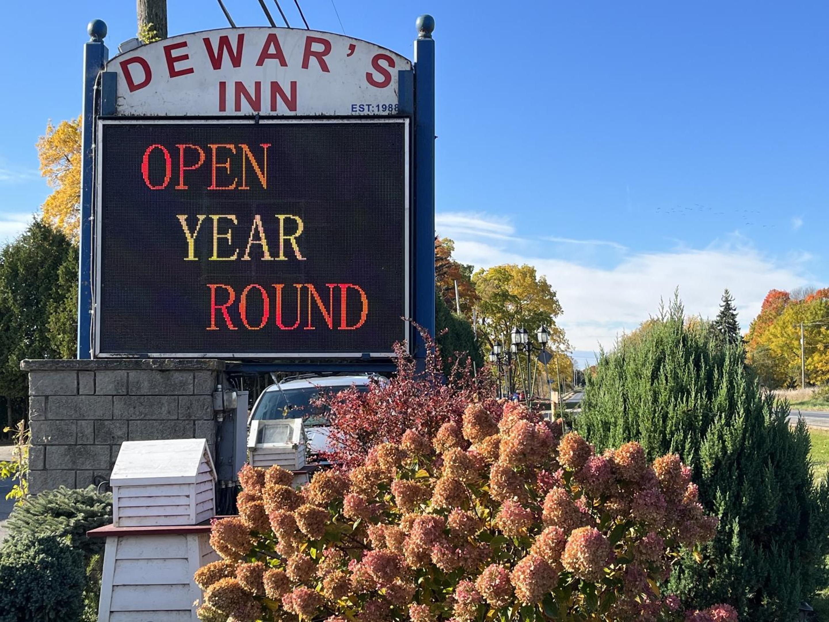 Dewar’s Inn and Cottages