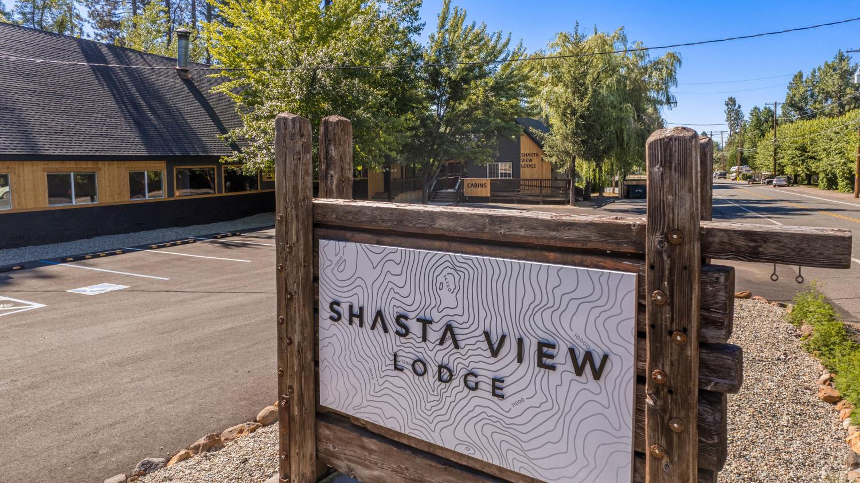 Shasta View Lodge