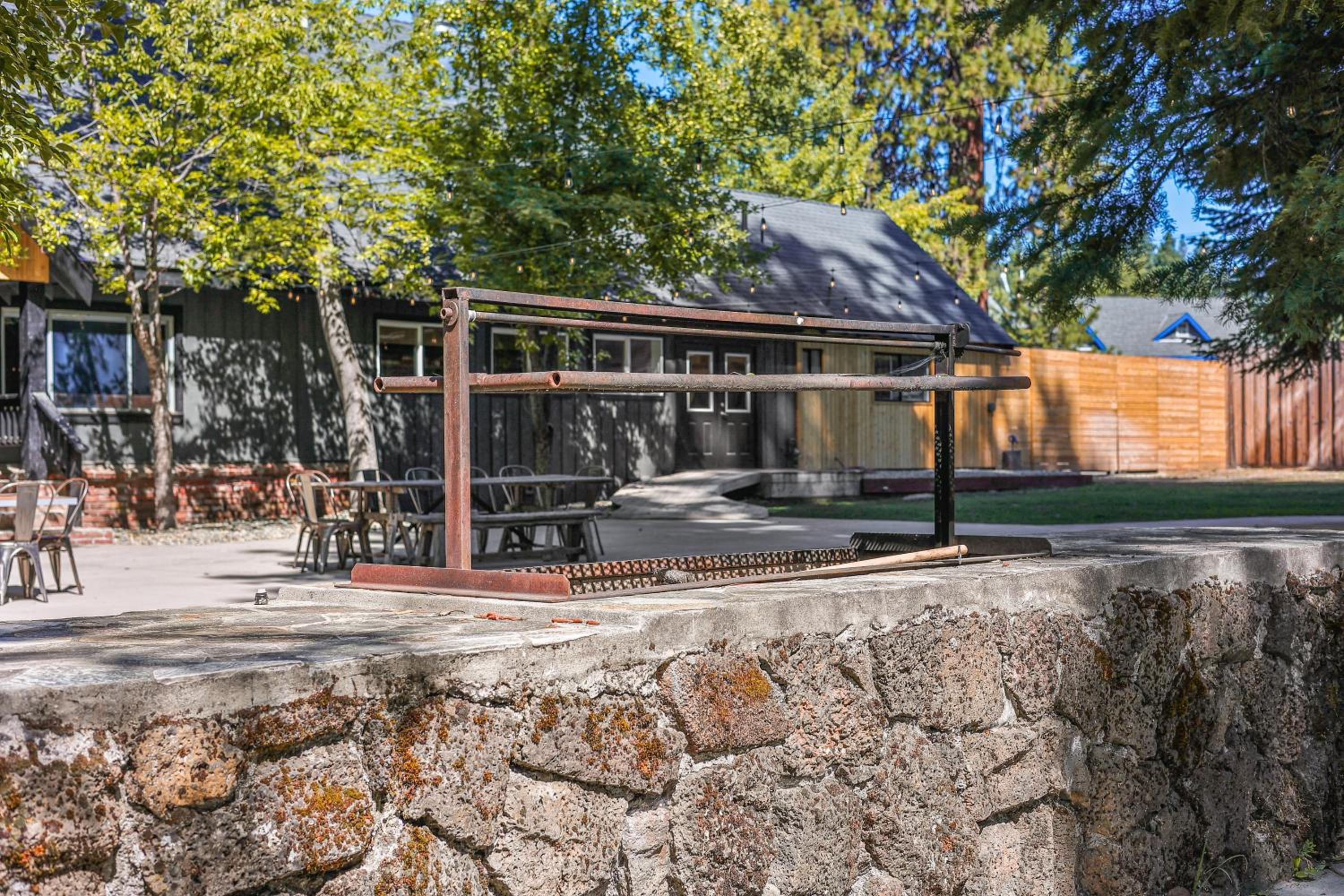 Shasta View Lodge