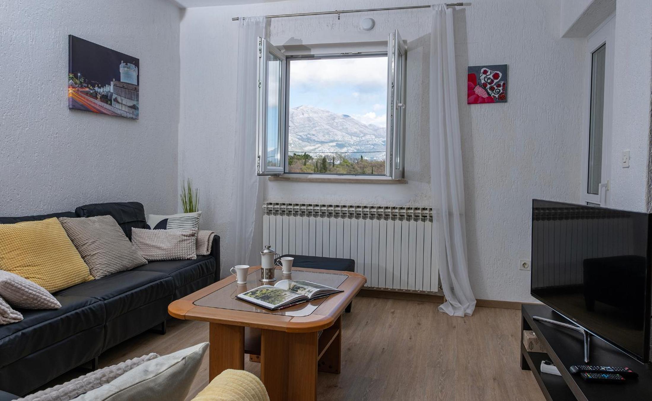 Dubrovnik Airport Apartment Tea