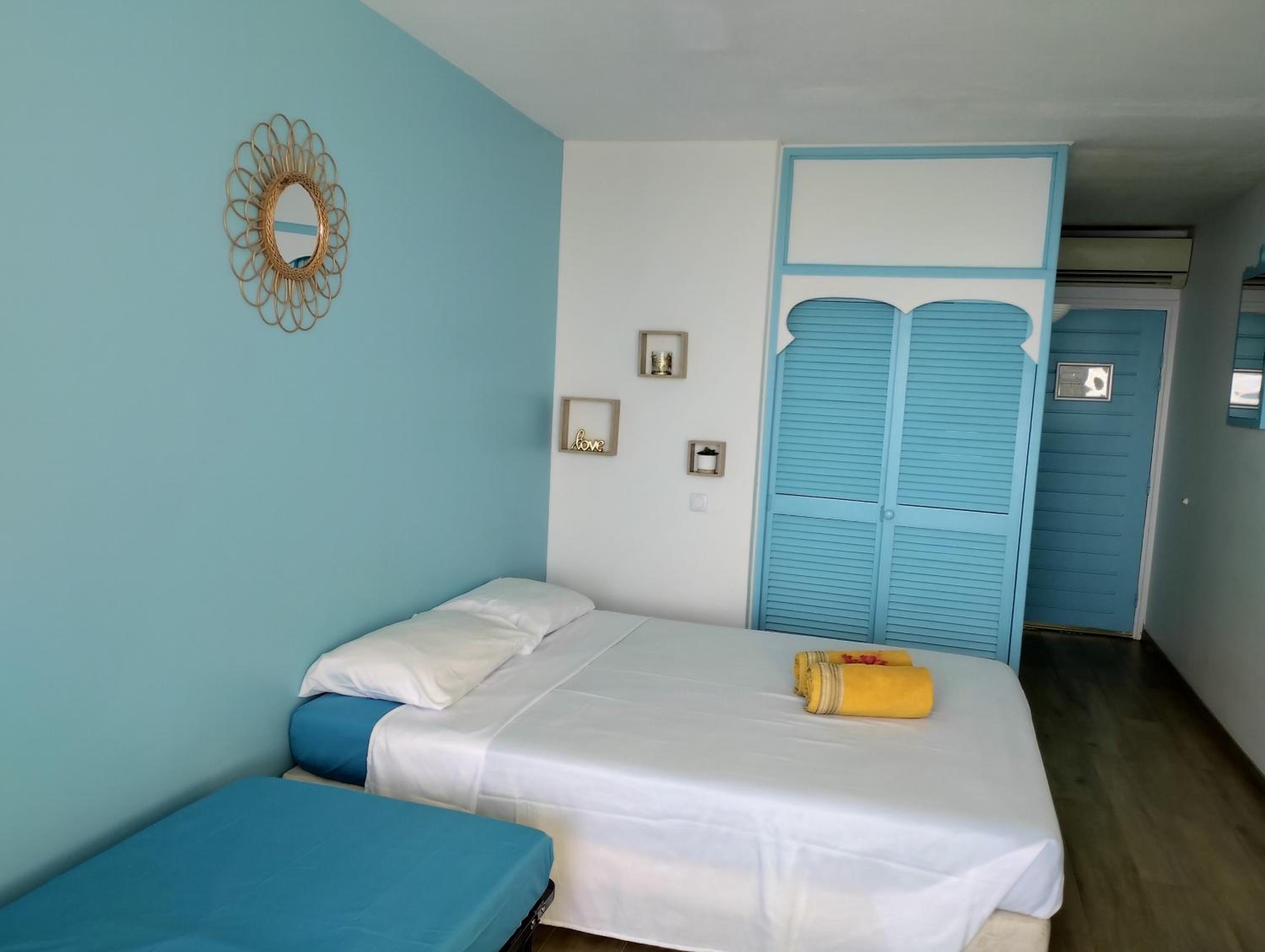 Studio TOTI - Vue mer - Piscine - 4pers view 5