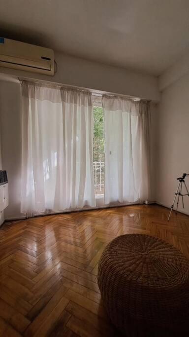 Recoleta Gran Depto 2 Habitaciones