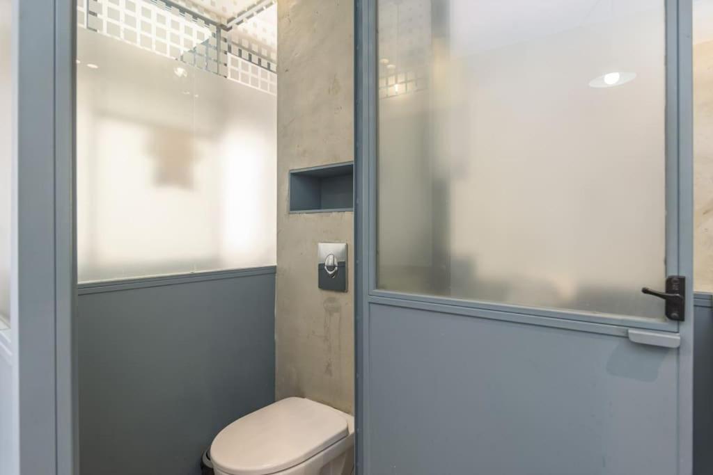Blueberry 1-BR Toot in Mar Mikhael view 2