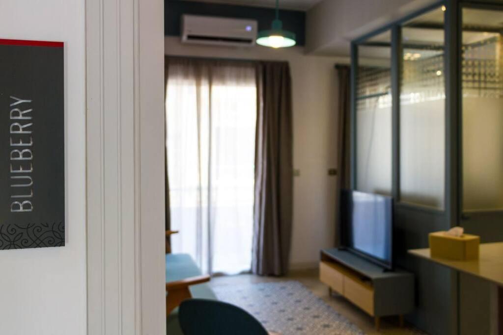 Blueberry 1-BR Toot in Mar Mikhael view 4