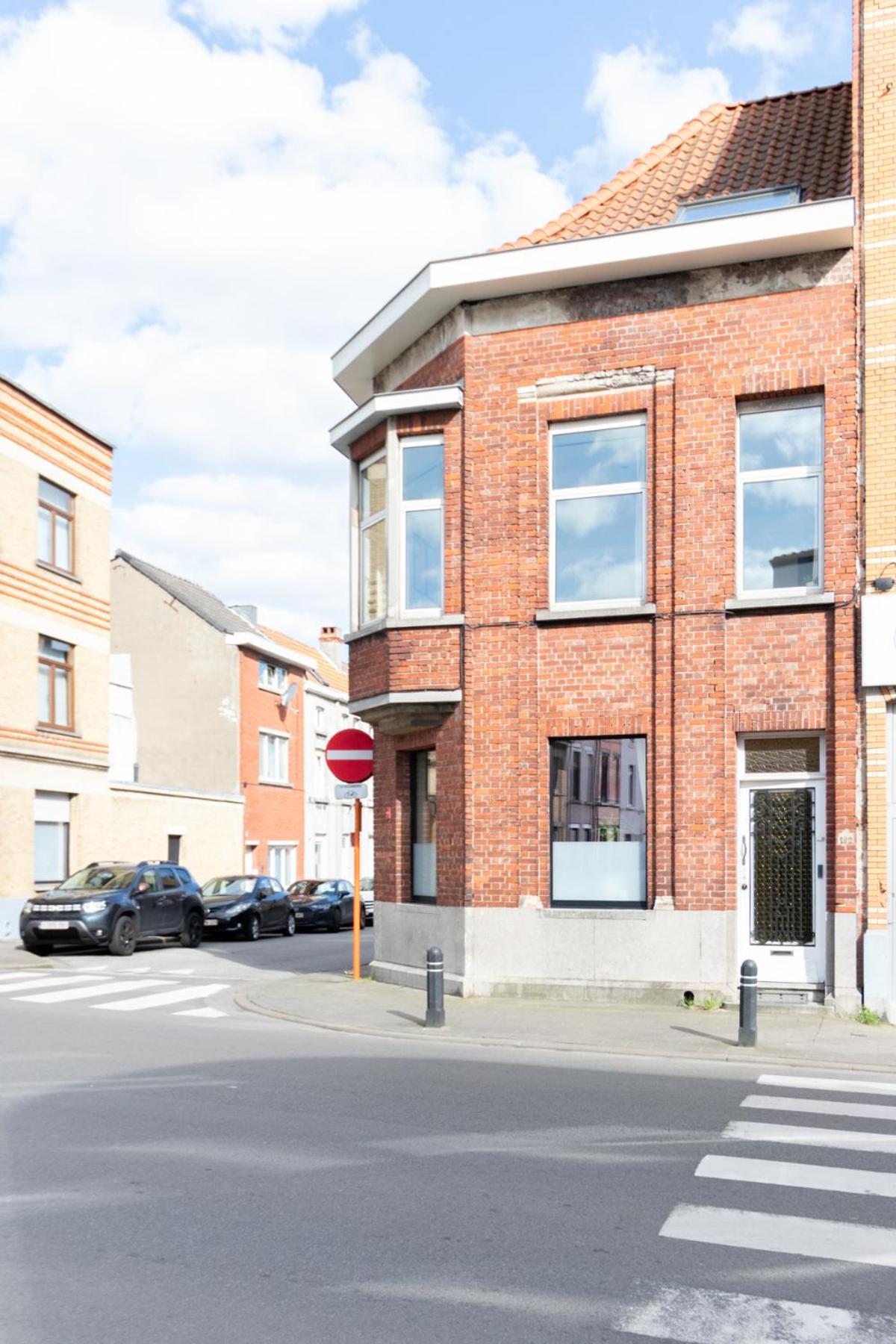Guesthouse private studio nearby old town Ghent
