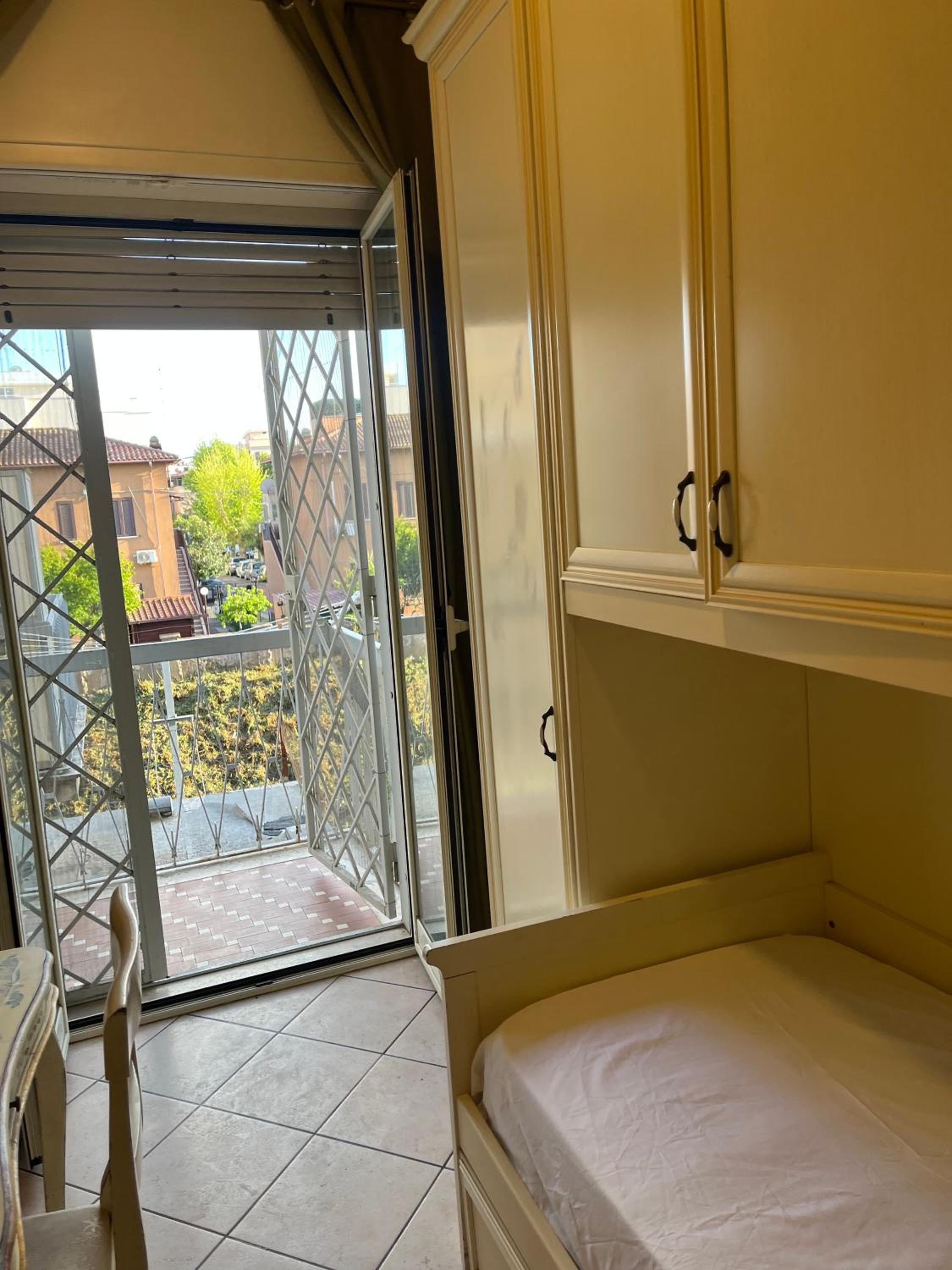 Specter Guesthouse