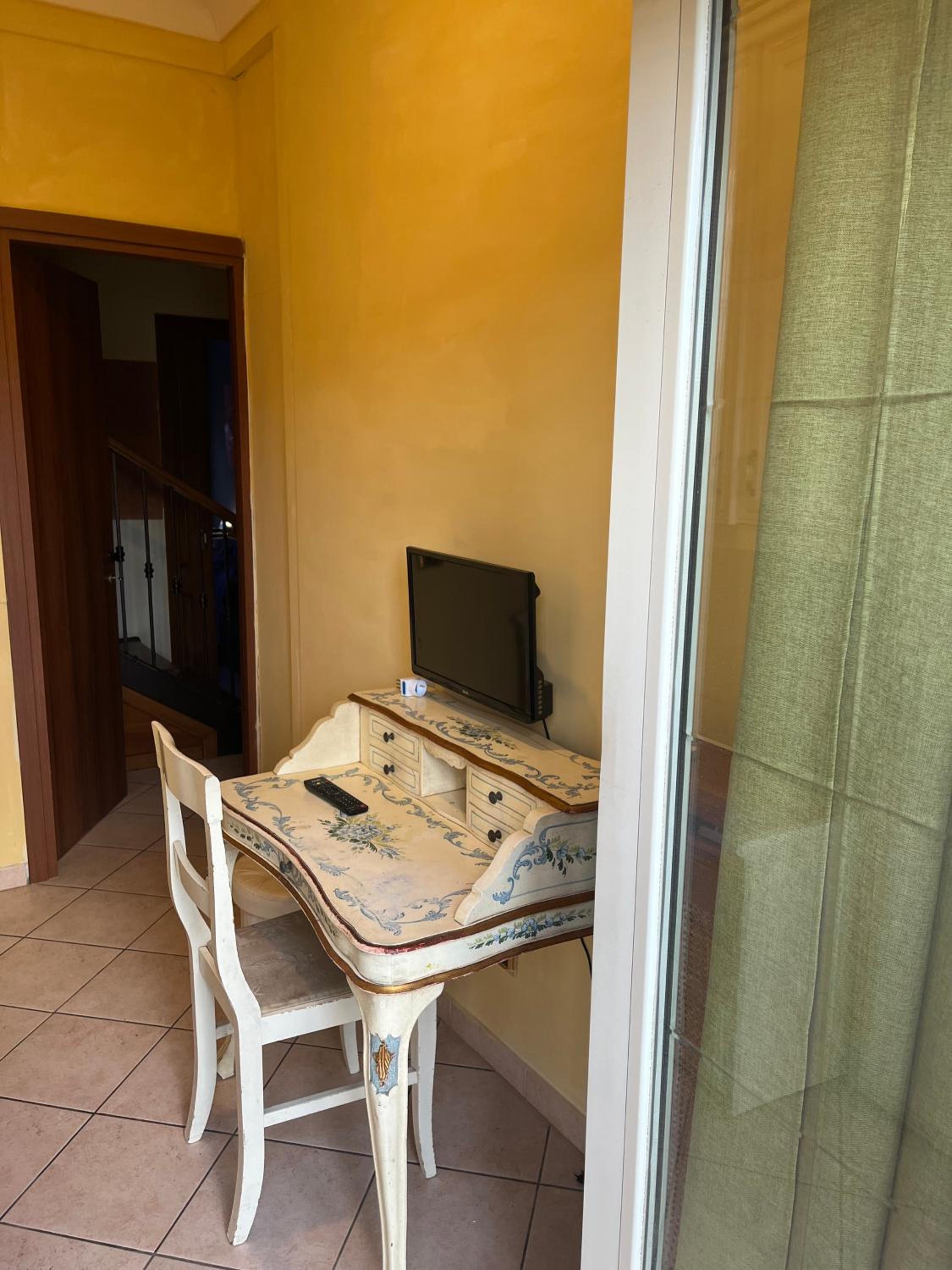 Specter Guesthouse