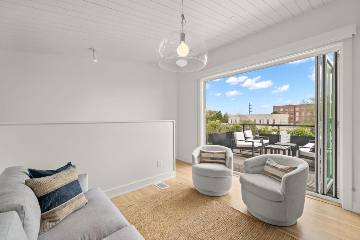 NEW! The Humidor - 2 Epic, Luxury Ybor Townhomes, Steps to 7th Ave view 5