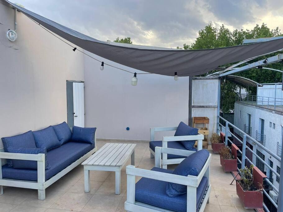 Dúplex con terraza y estacionamiento