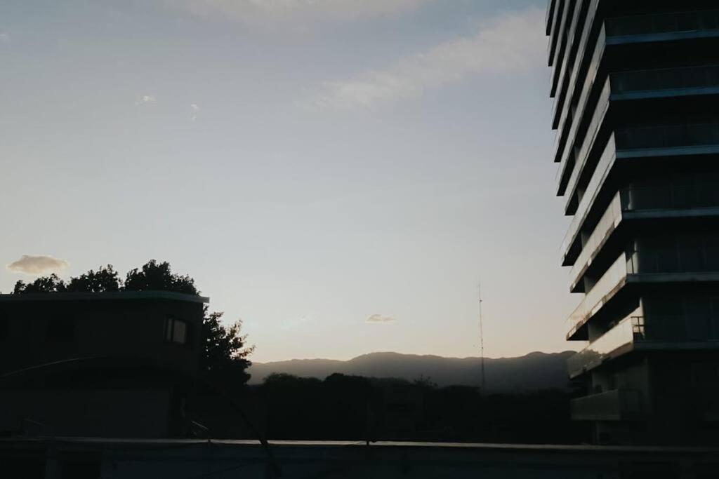Dúplex con terraza y estacionamiento