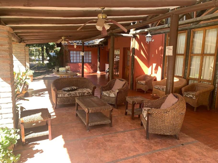 EL REFUGIO DE NAELA