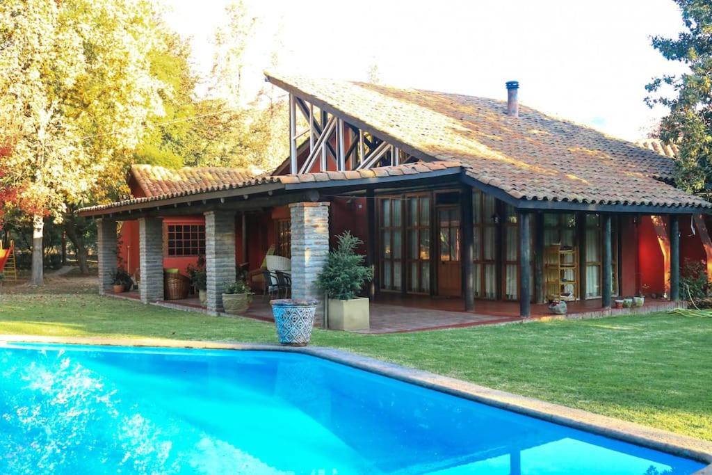 EL REFUGIO DE NAELA