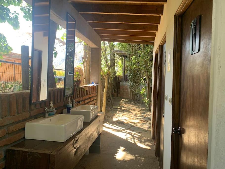 EL REFUGIO DE NAELA