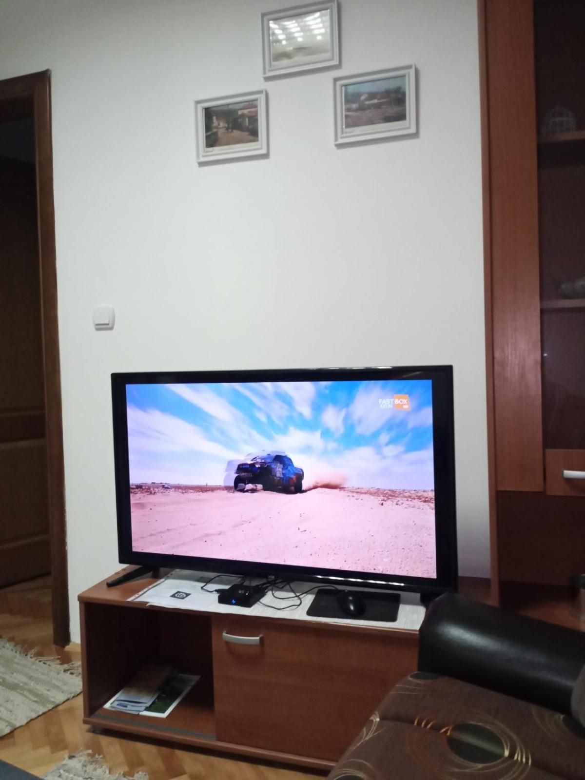 Apartman Mladenovic Center, free parking&wifi
