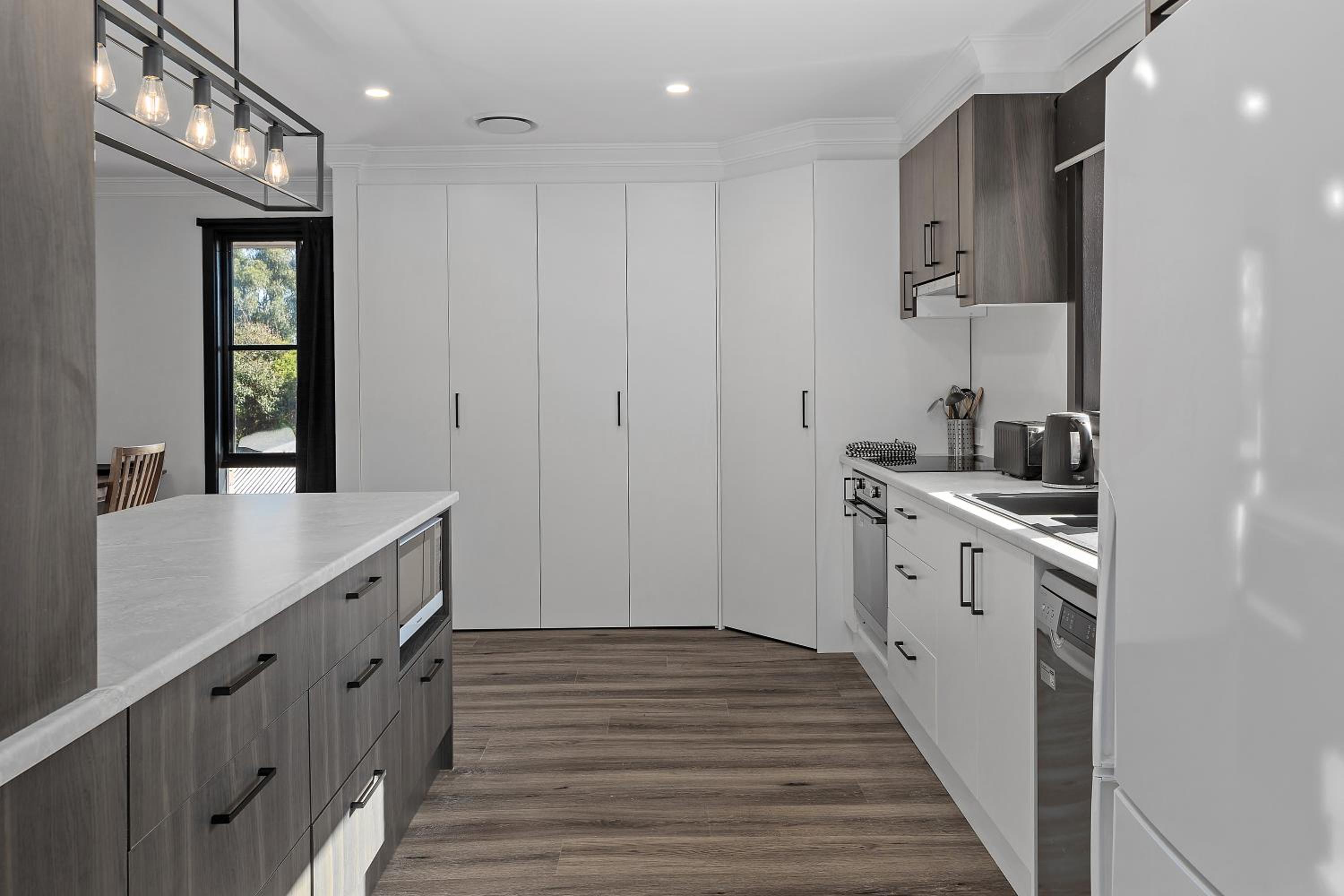 Yarra Gables