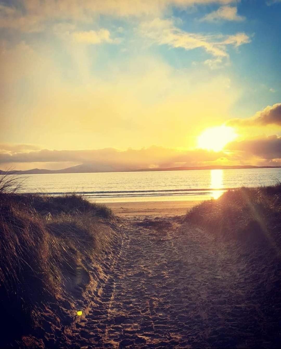New 3 bedroom apartment by the beach Belmullet. view 4