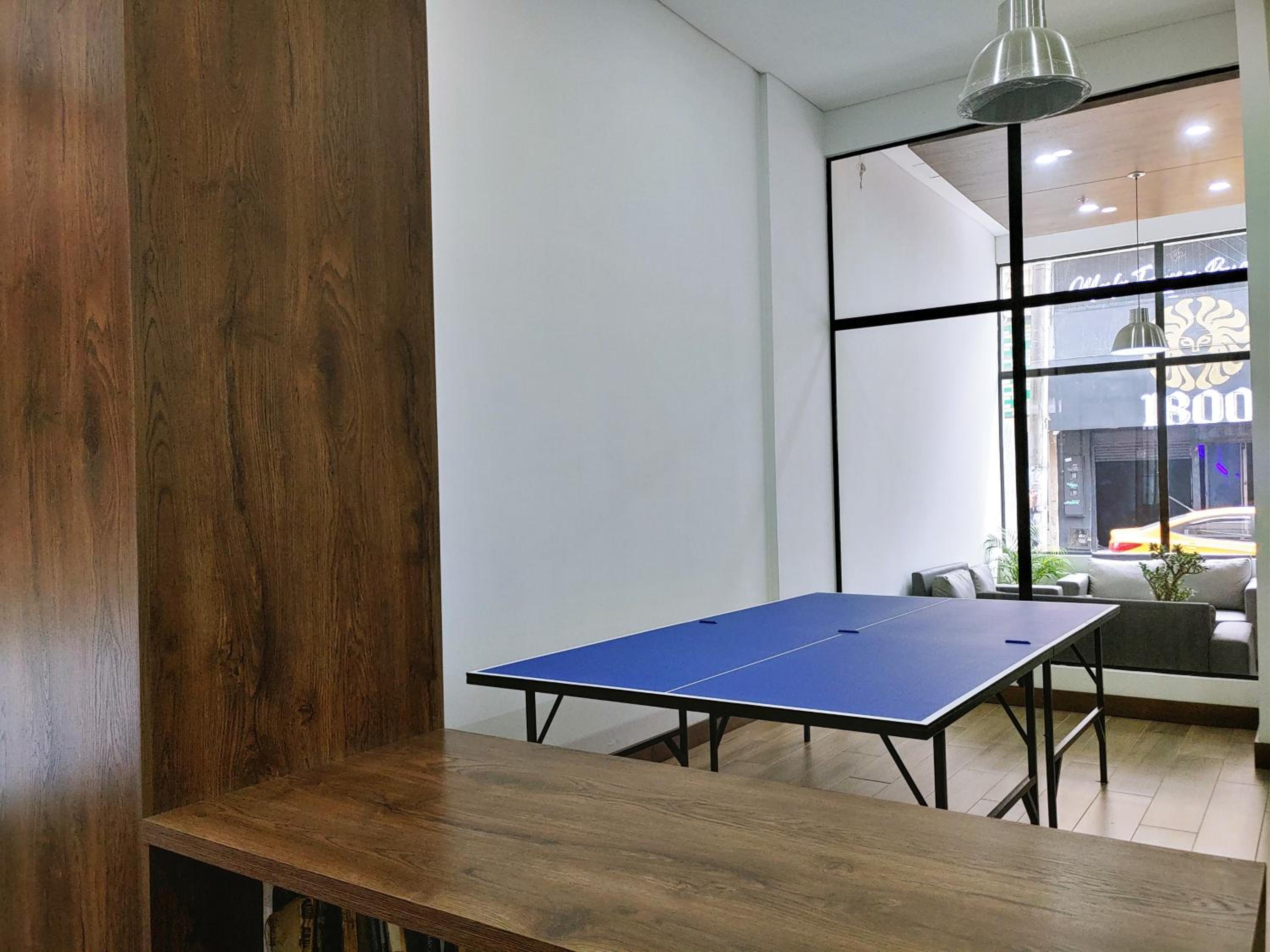 Chapinero Apartment: Terrace and View