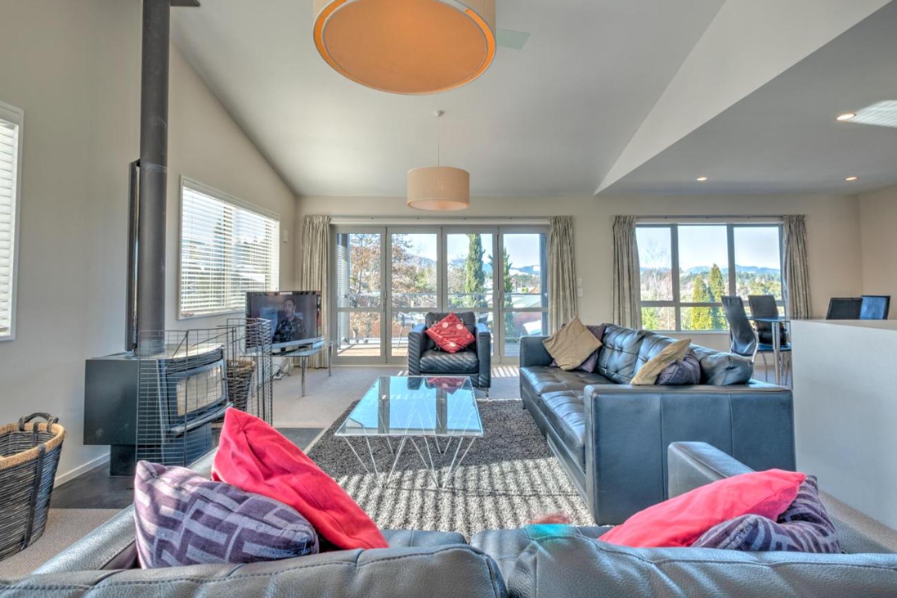21 Denby Place view 3