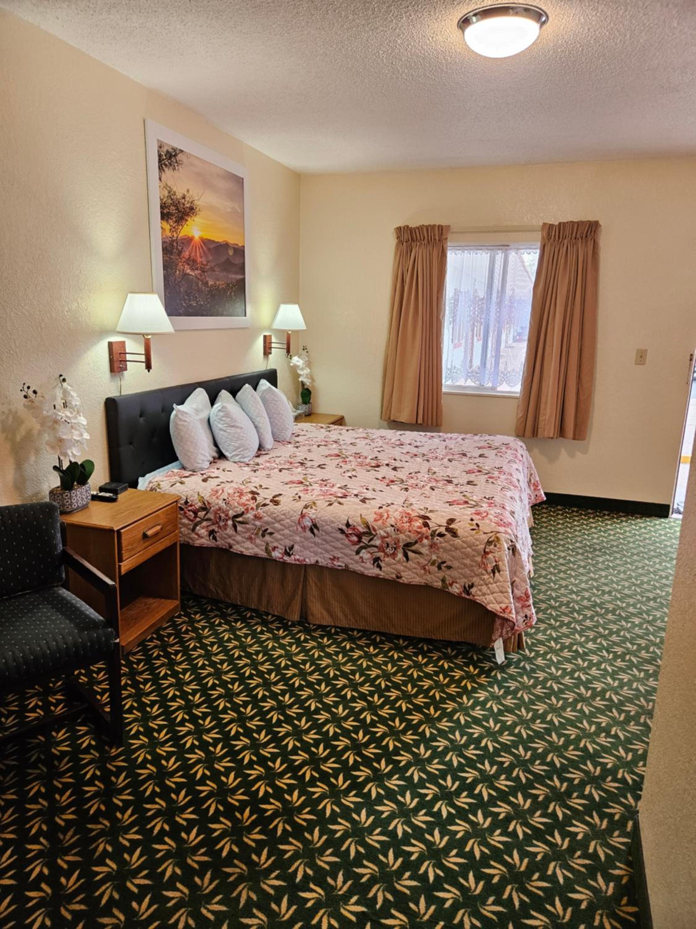 Canon City Vacations - Travel Inn Motel - Property Image 22