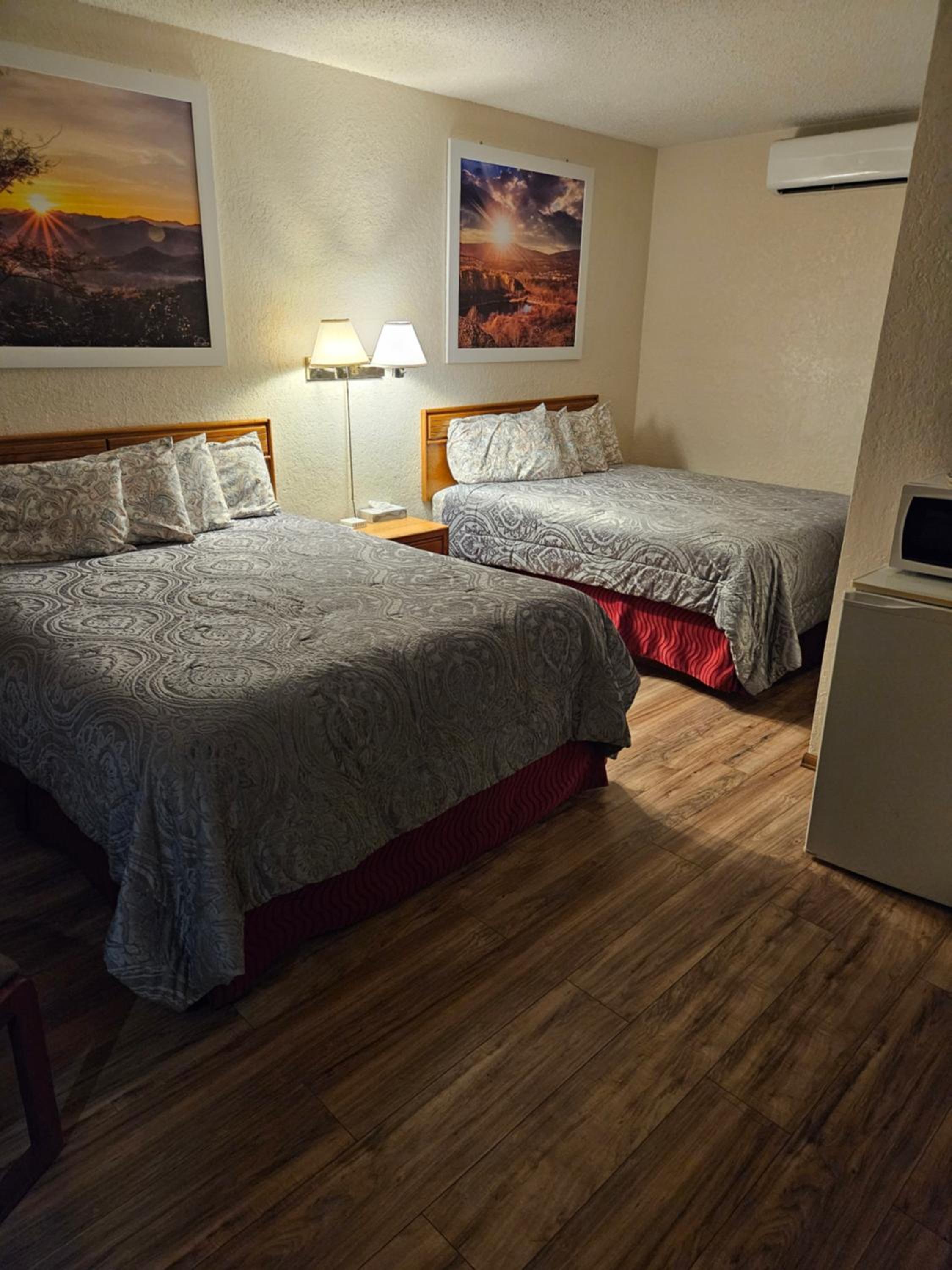 Canon City Vacations - Travel Inn Motel - Property Image 26