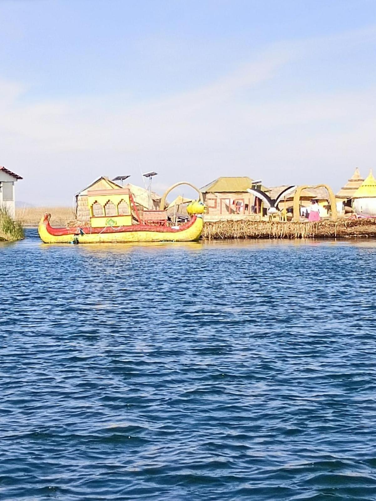 Hostal Vista al Lago Titicaca Puno