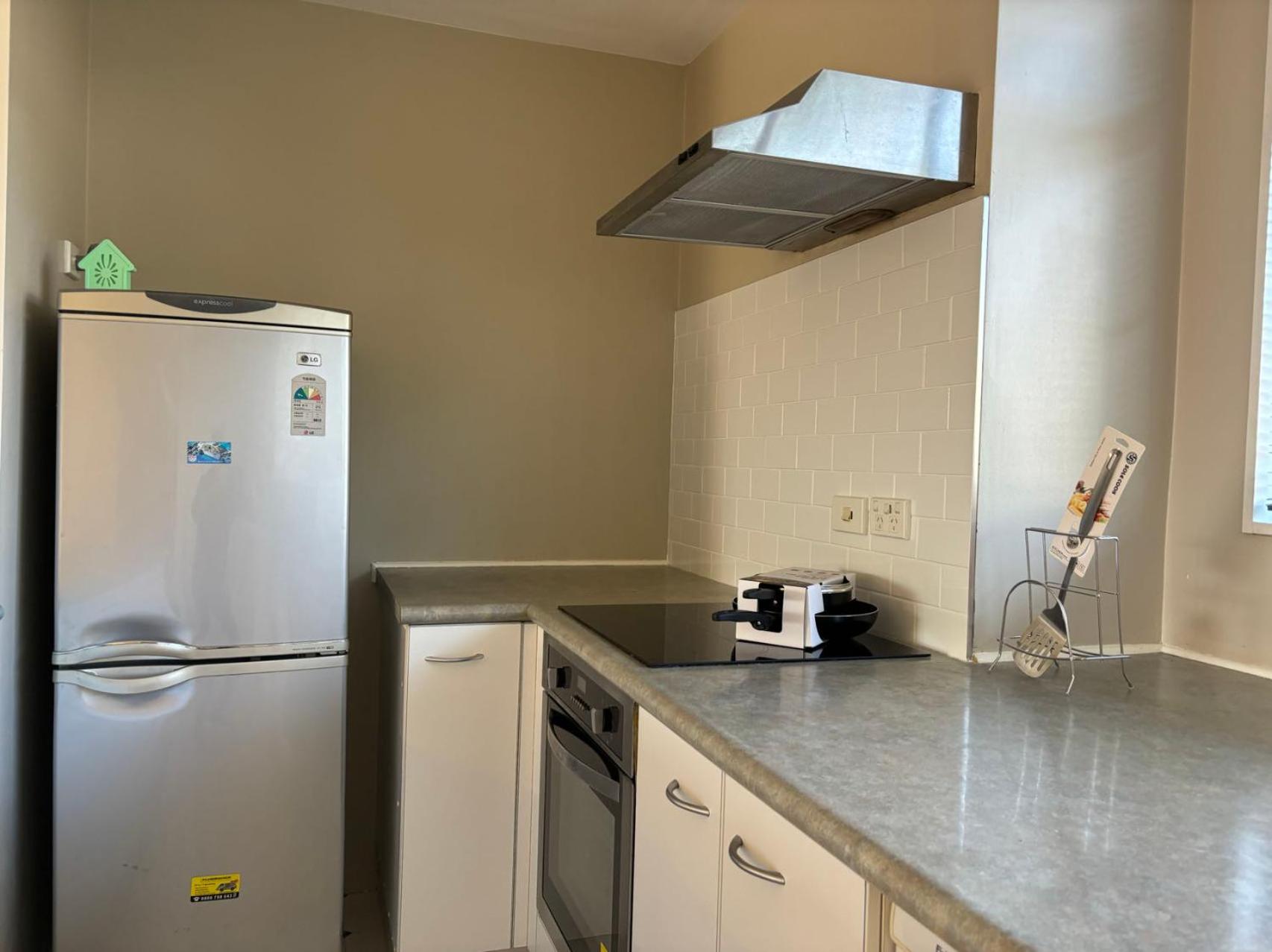 New Lynn Tidy House