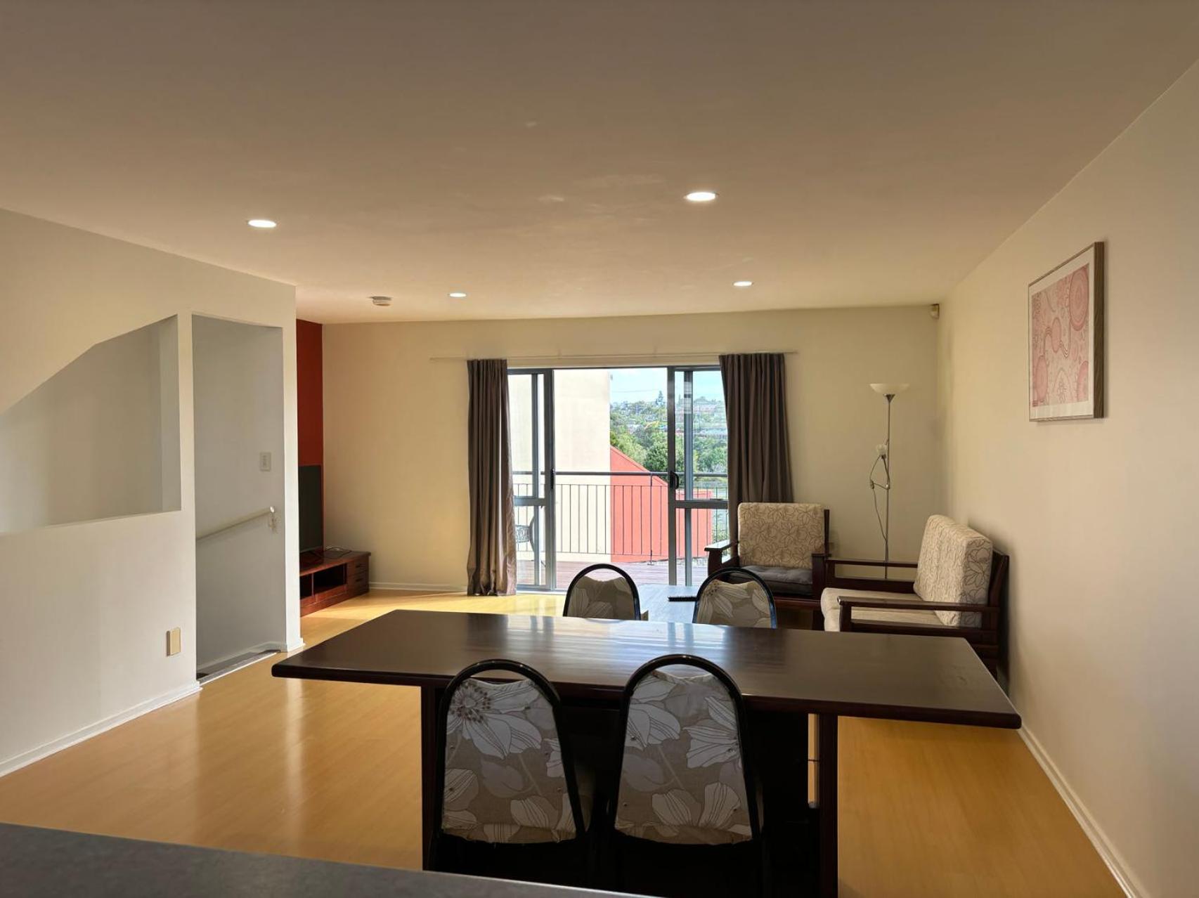 New Lynn Tidy House