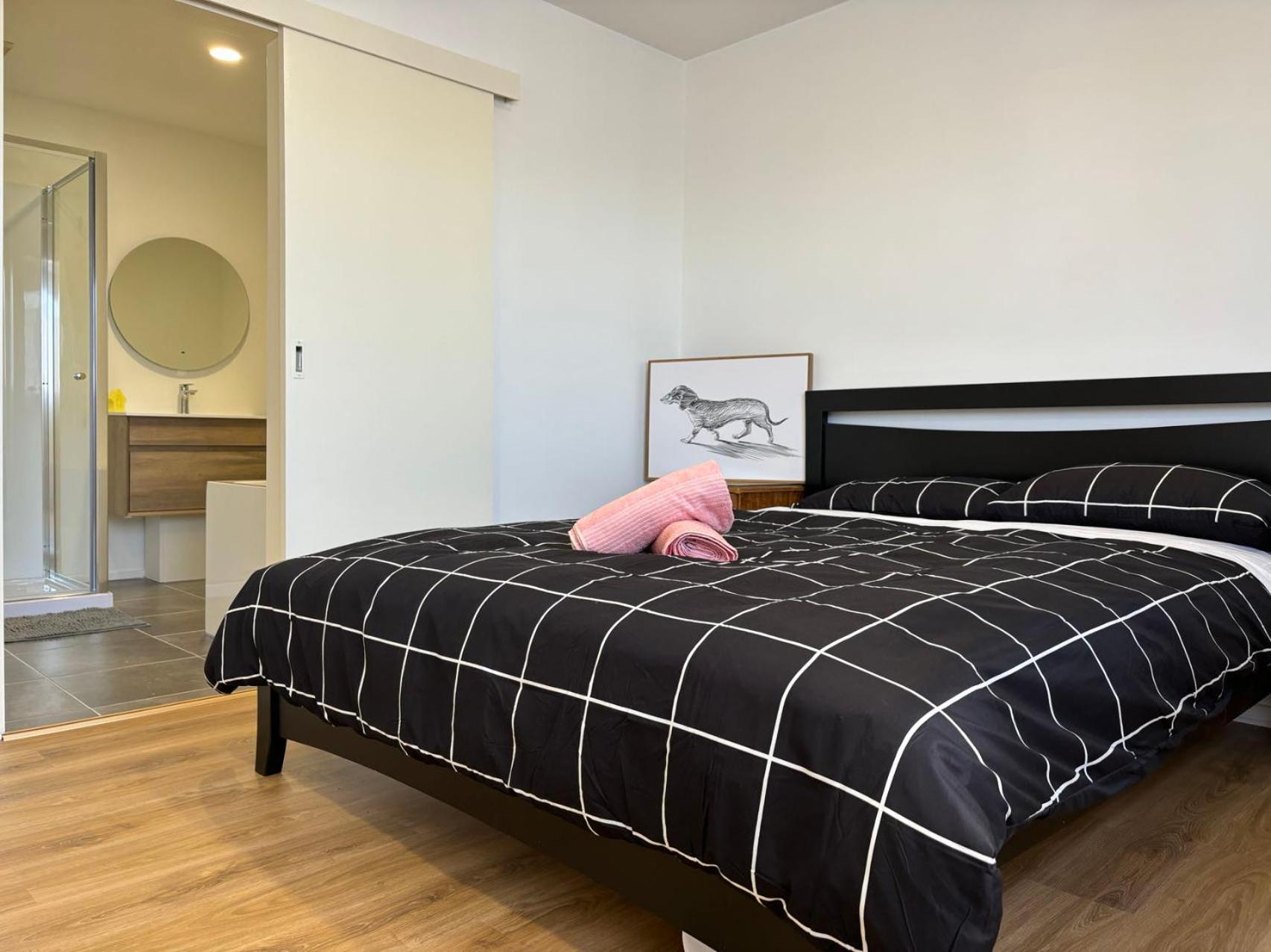 New Lynn Tidy House
