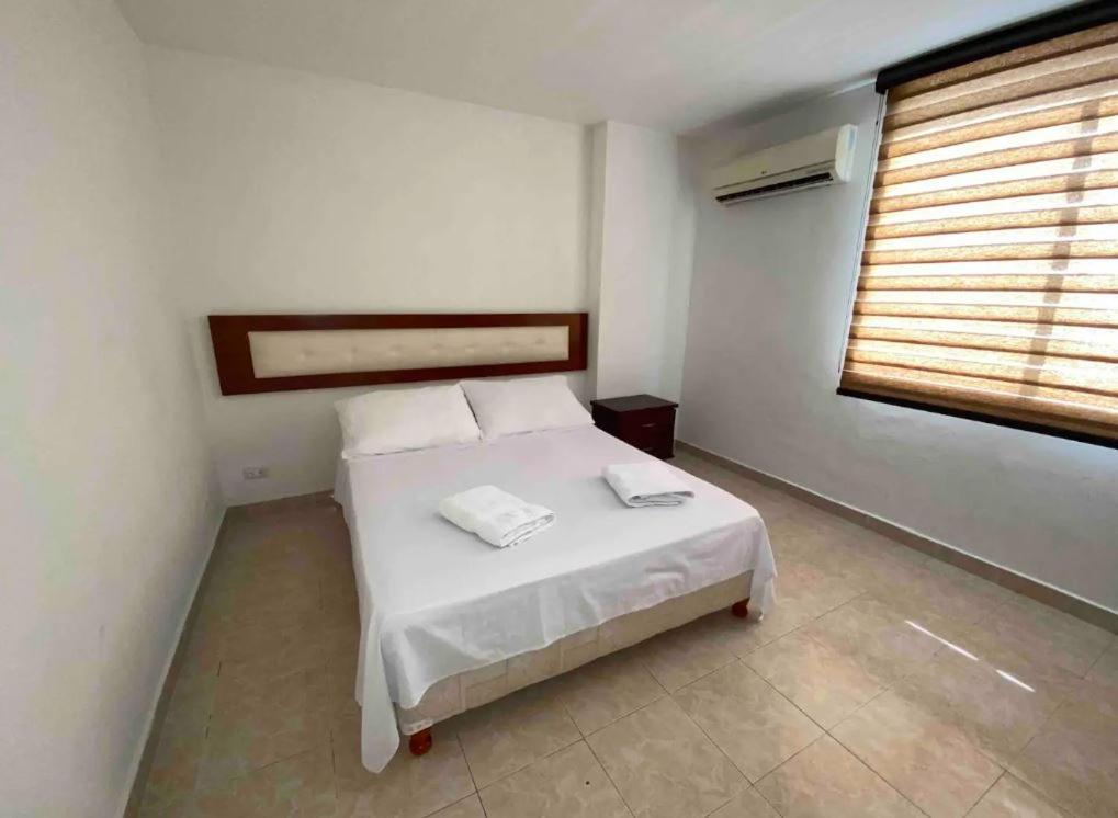 Apartamentos Sur de Cali cerca a Unicentro - 402