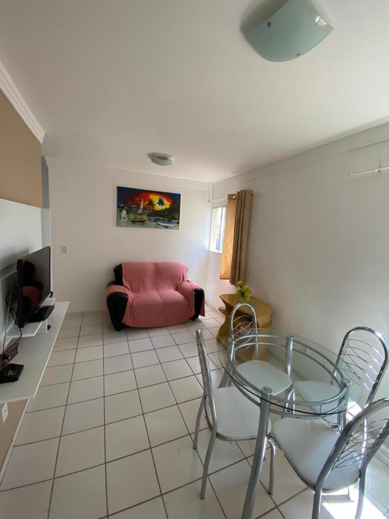 Residencial jardim Feitosa Bloco 4 Apto 201