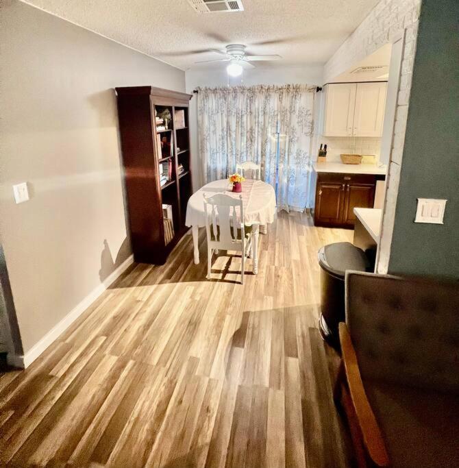 Pinebrook Home Close to Beach view 4