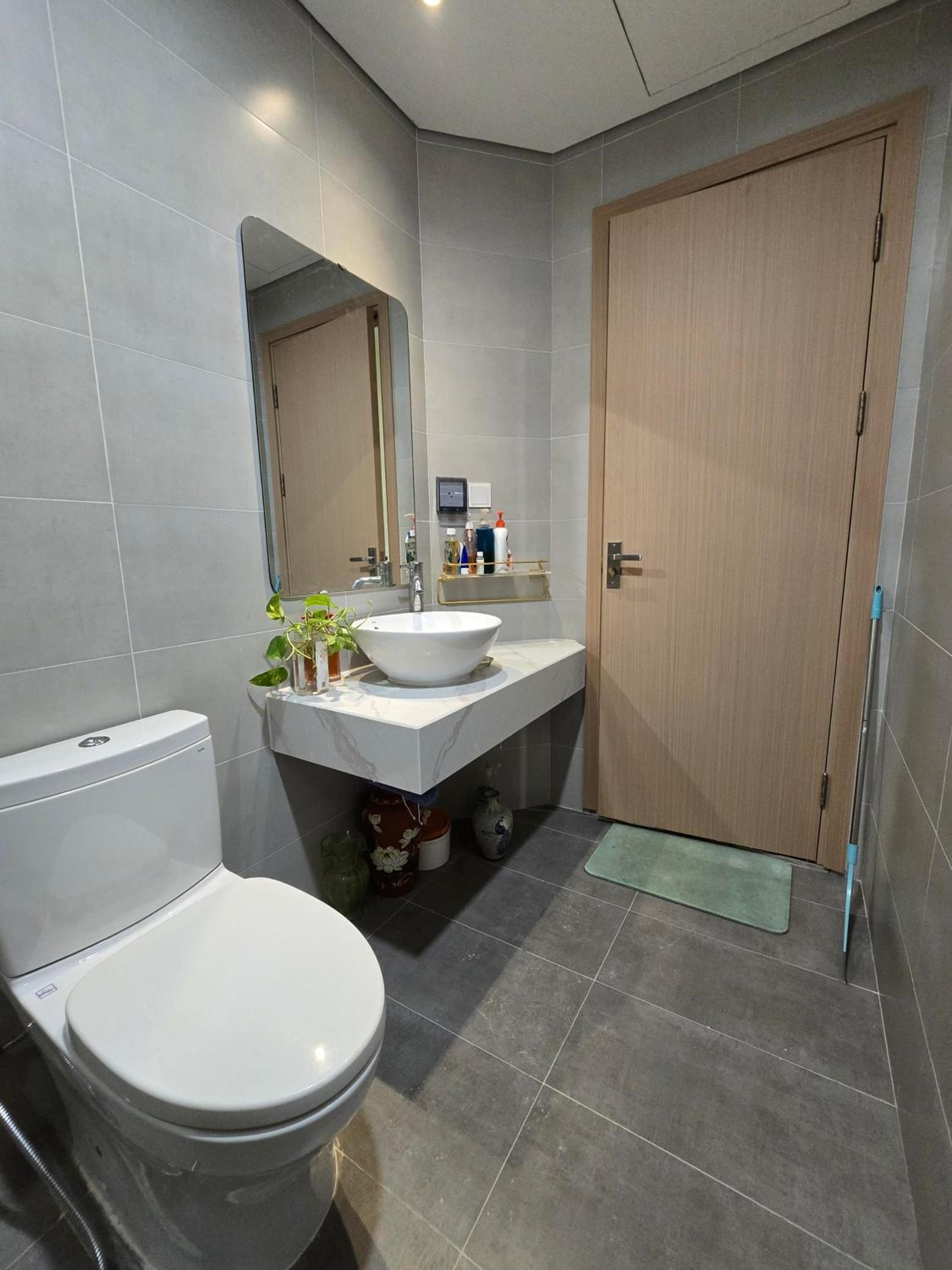 Trinity - private room with lakeview