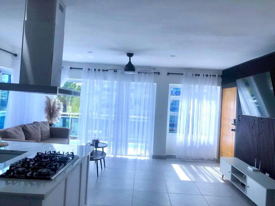 “Oasis Playero: Sol y Mar”