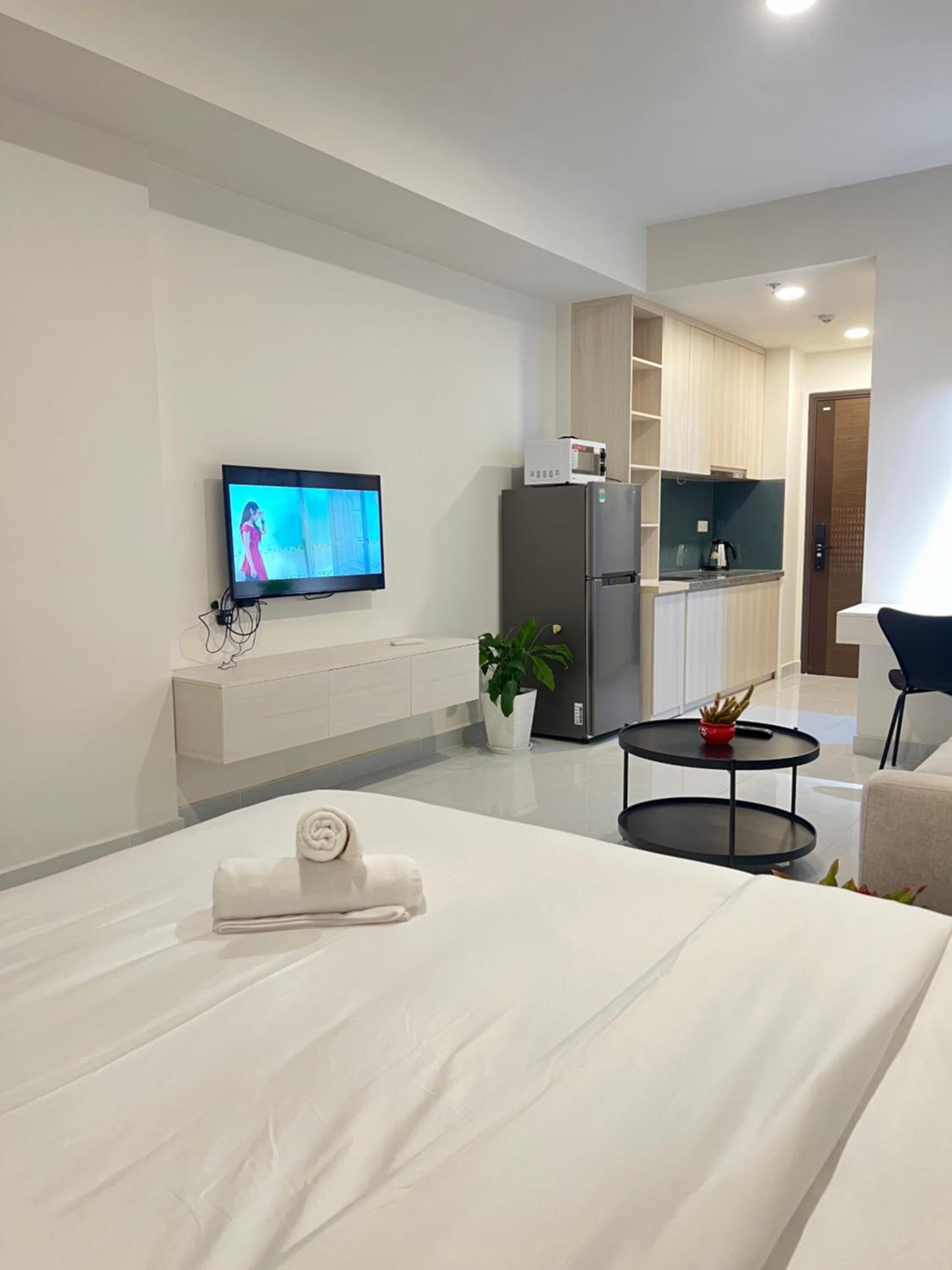 PROStay SOHO Residence Near Bui Vien Walking Street - Central HCMc HAR 2