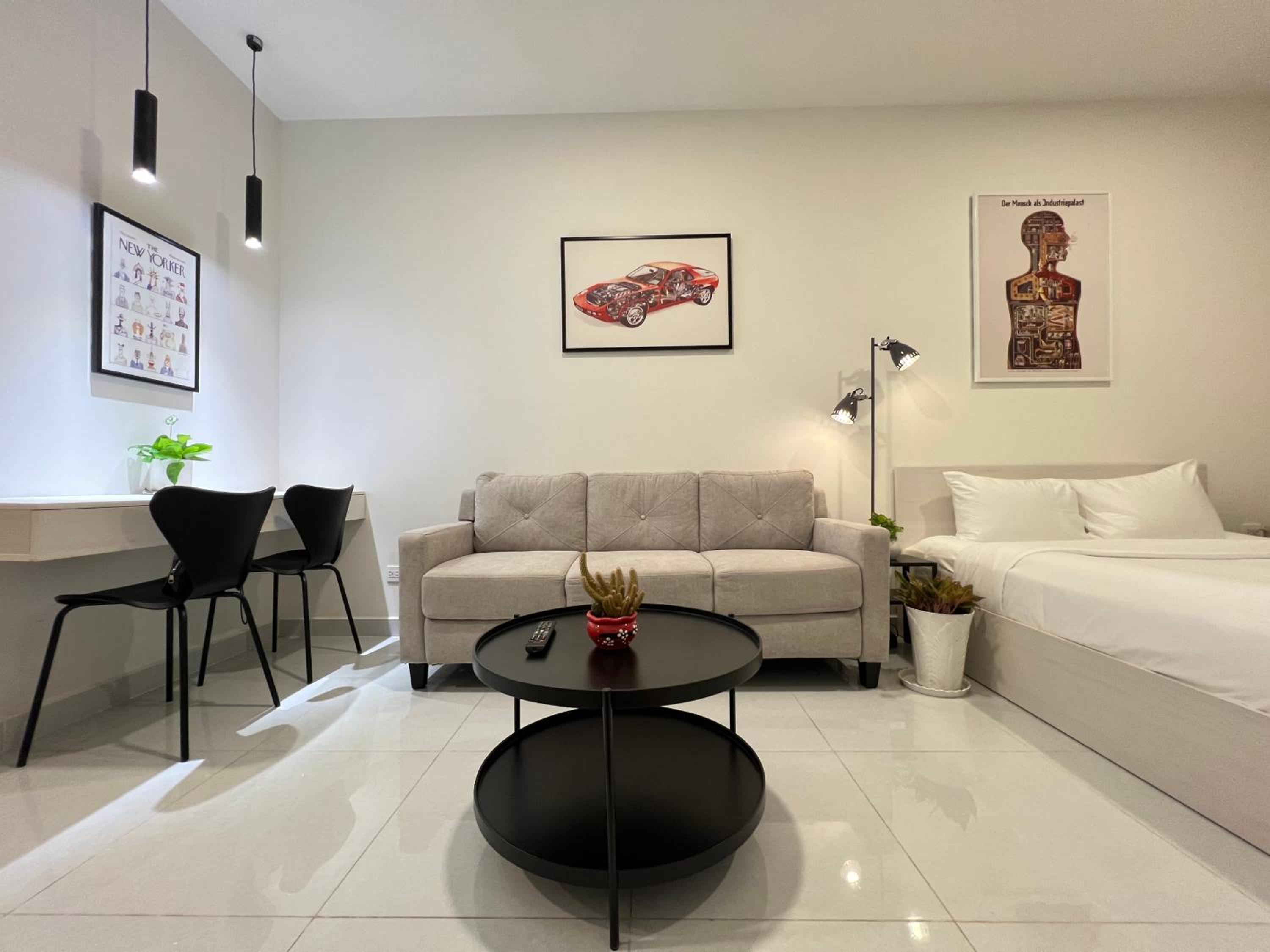 PROStay SOHO Residence Near Bui Vien Walking Street - Central HCMc HAR 2