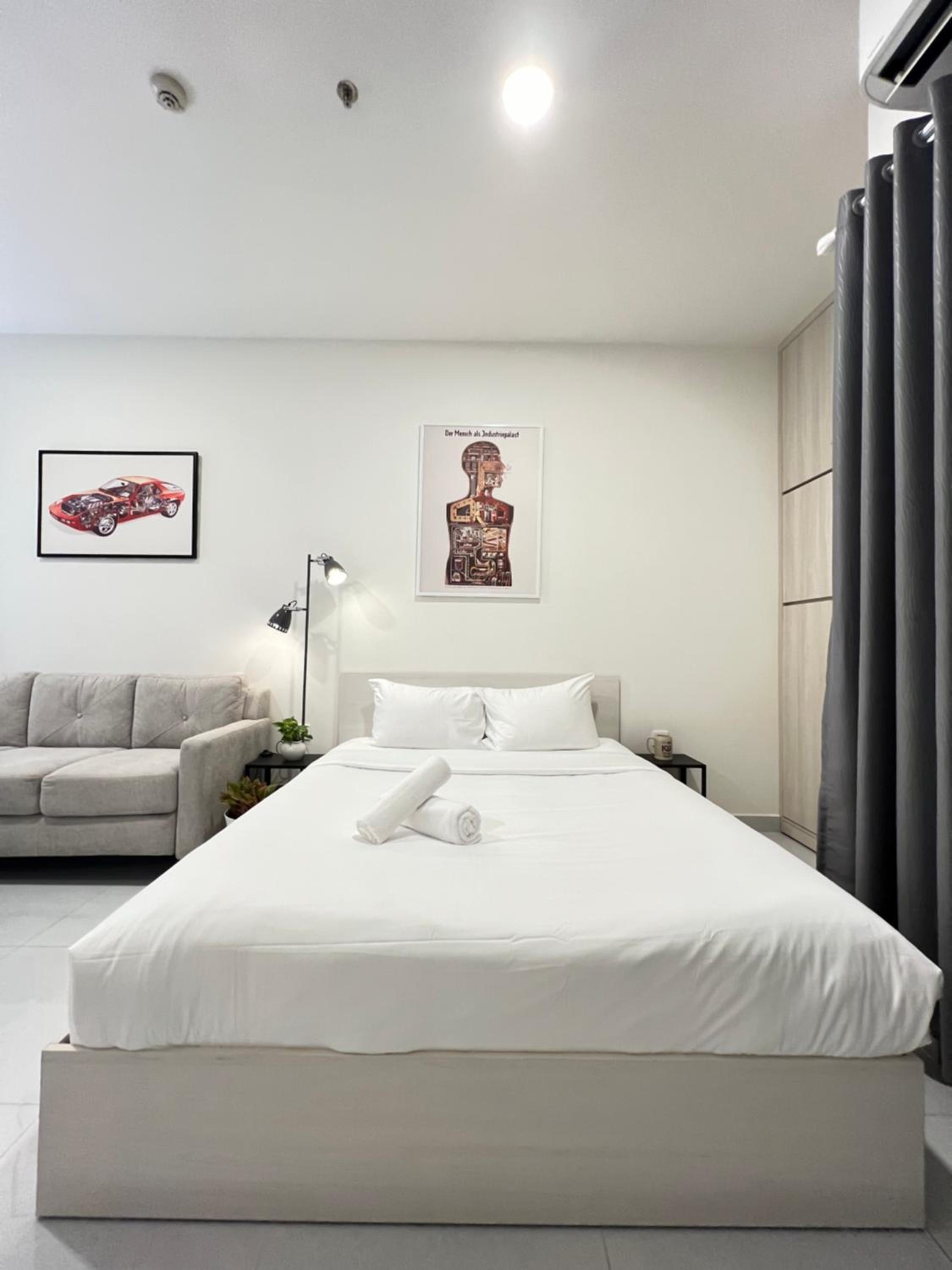 PROStay SOHO Residence Near Bui Vien Walking Street - Central HCMc HAR 2