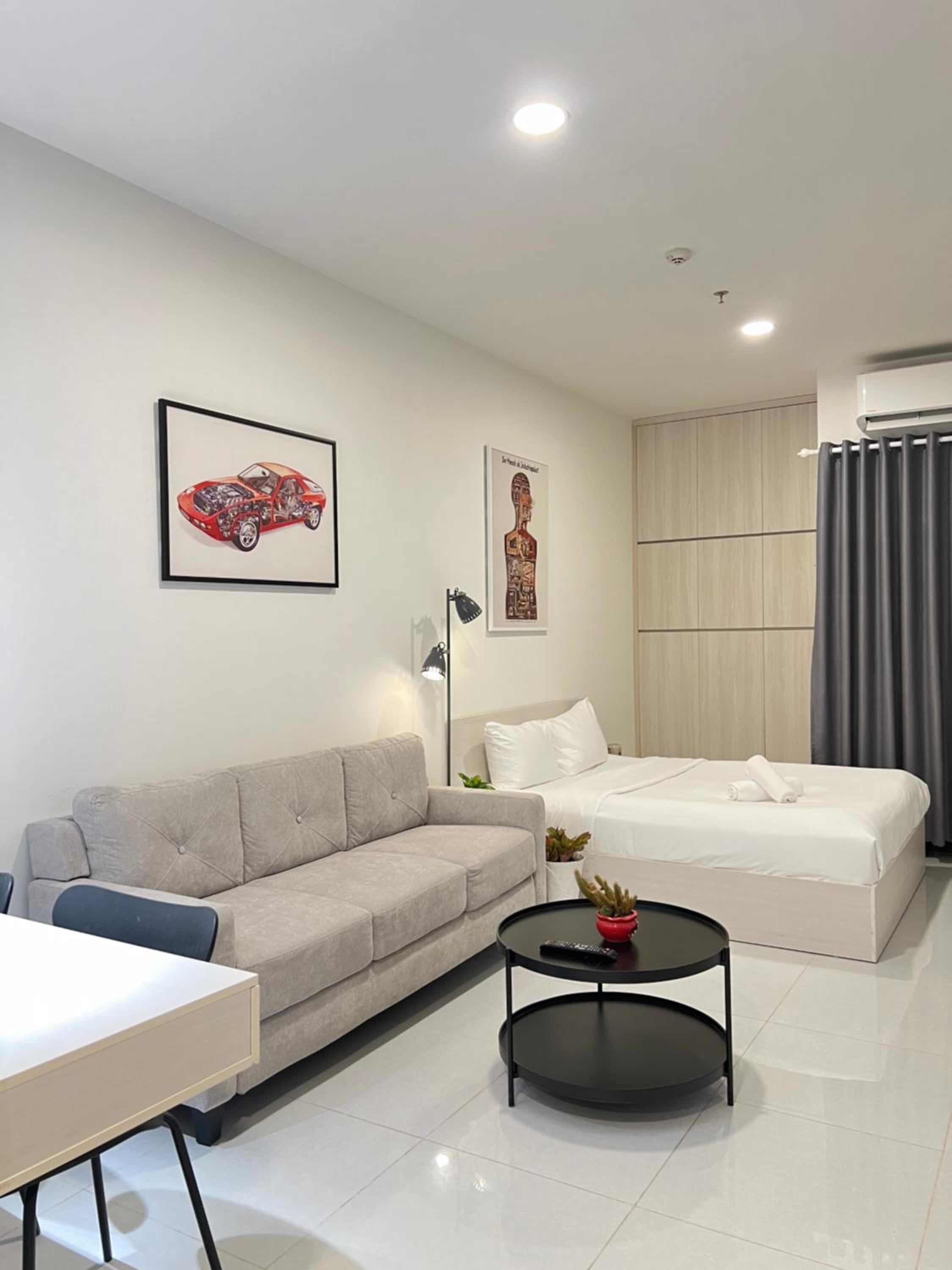 PROStay SOHO Residence Near Bui Vien Walking Street - Central HCMc HAR 2