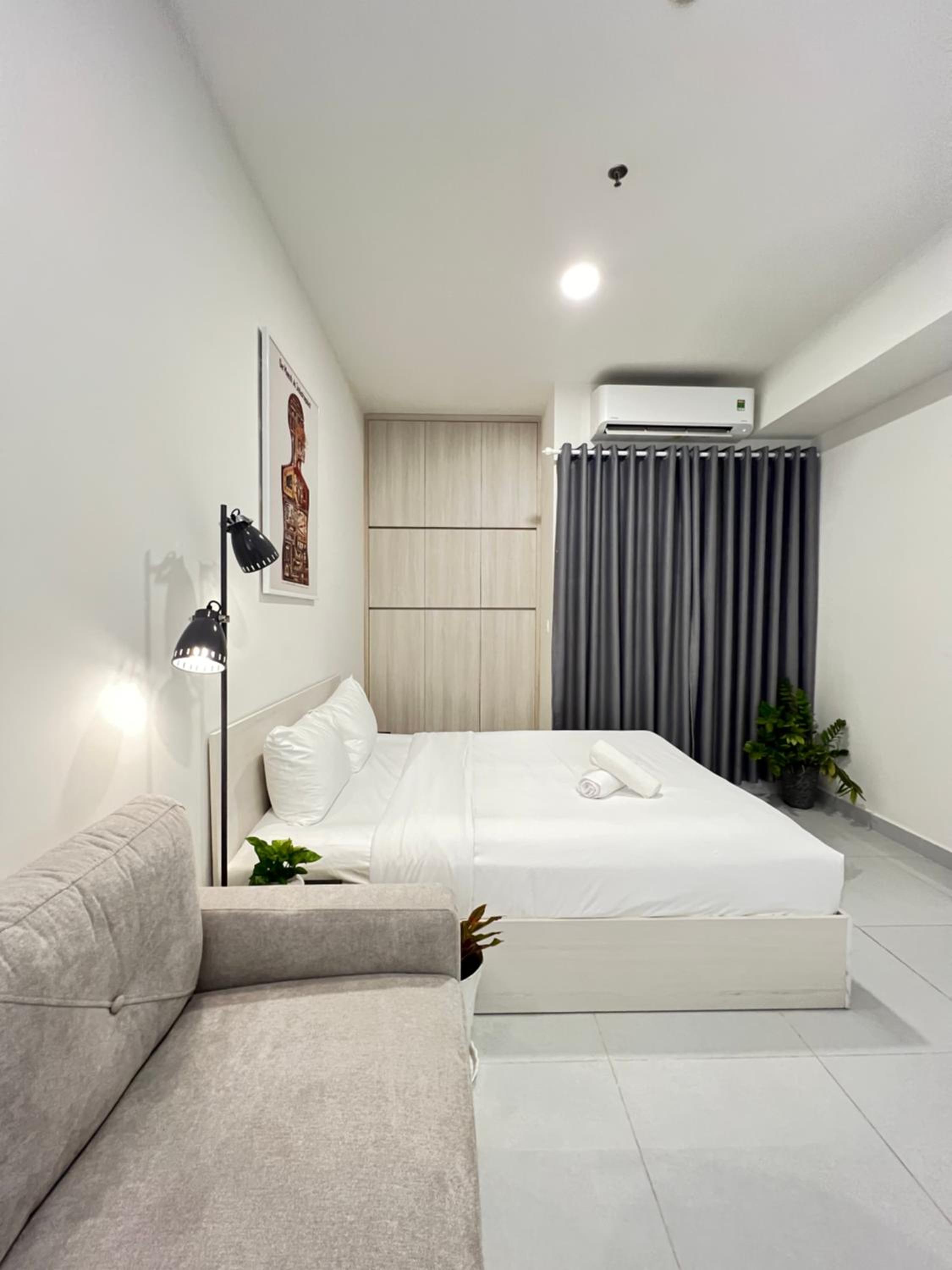 PROStay SOHO Residence Near Bui Vien Walking Street - Central HCMc HAR 2
