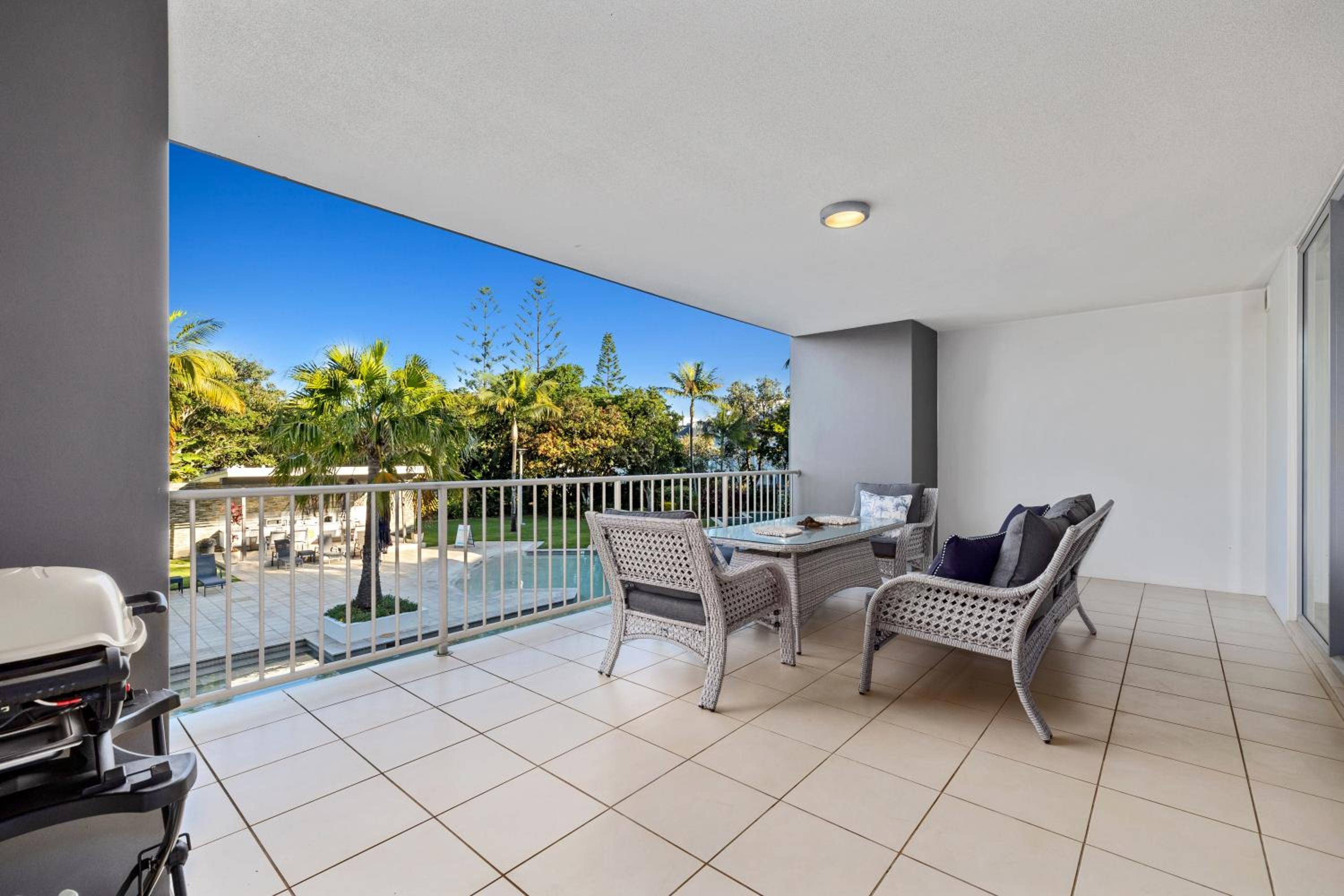 Drift North Beachfront Apartments - Private Apartments