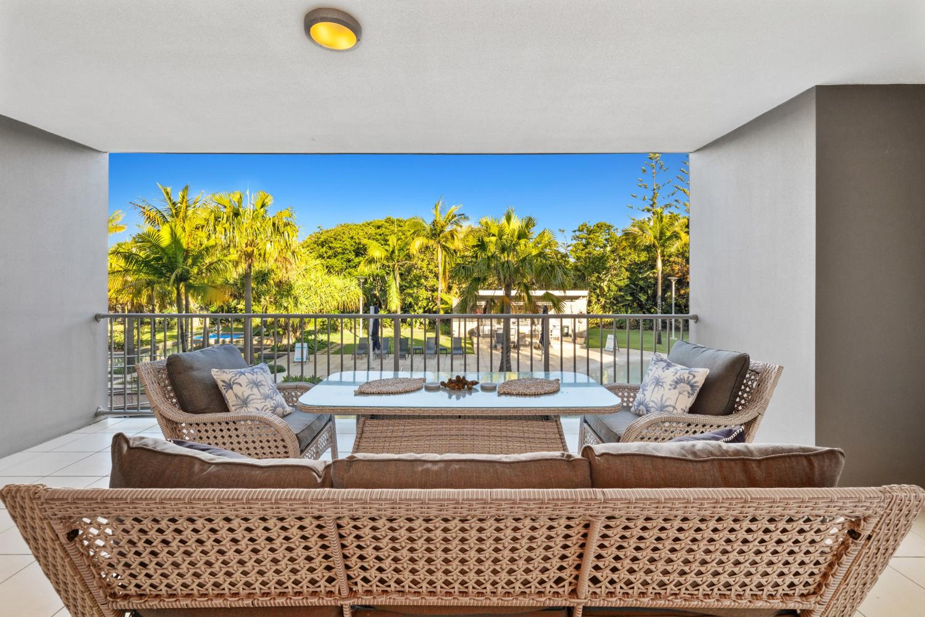 Drift North Beachfront Apartments - Private Apartments