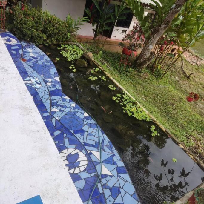 Hermosa cabaña familiar con vista a la represa de parado tolima