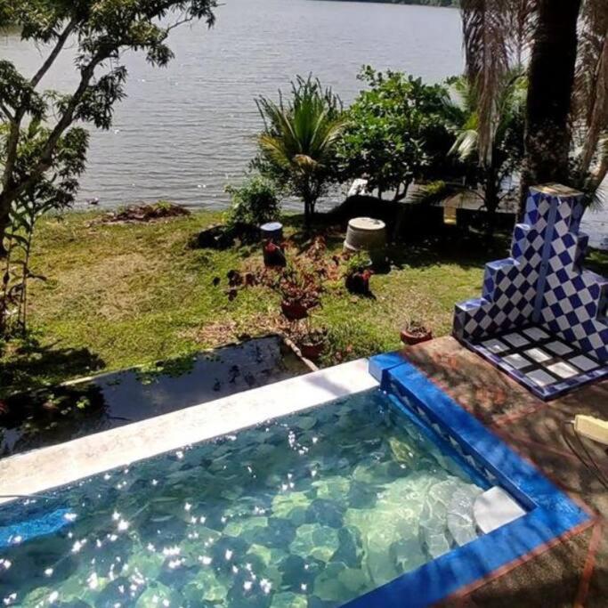 Hermosa cabaña familiar con vista a la represa de parado tolima