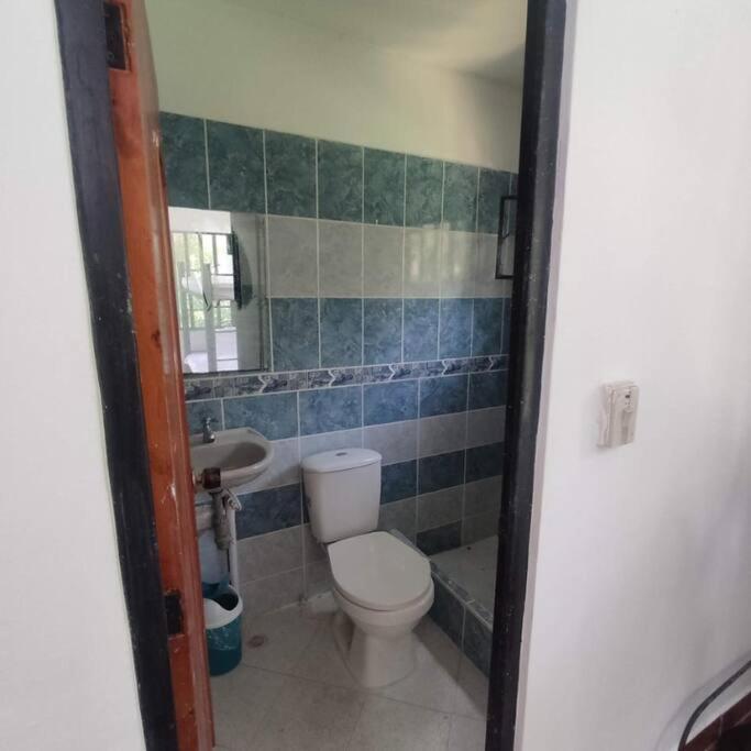 Hermosa cabaña familiar con vista a la represa de parado tolima