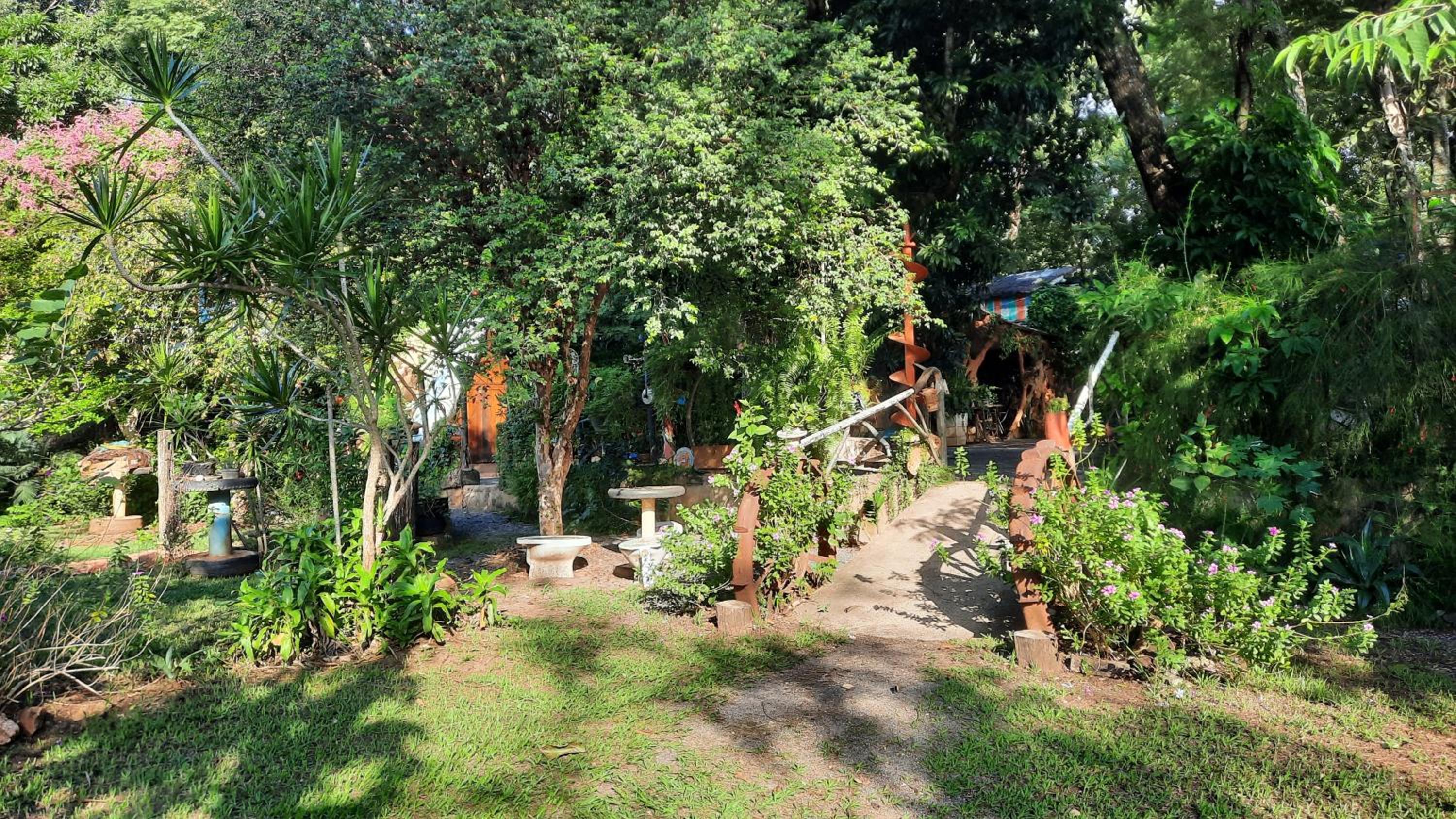 NOMADAS chalés, mini casinhas, bangalôs , área de camping e cozinha compartilhada