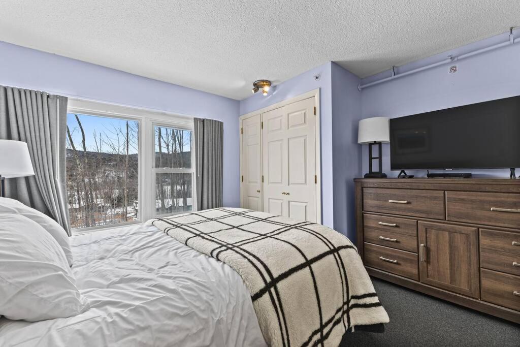 Stowe Ski Chalet - 3BR with In Unit Sauna view 3