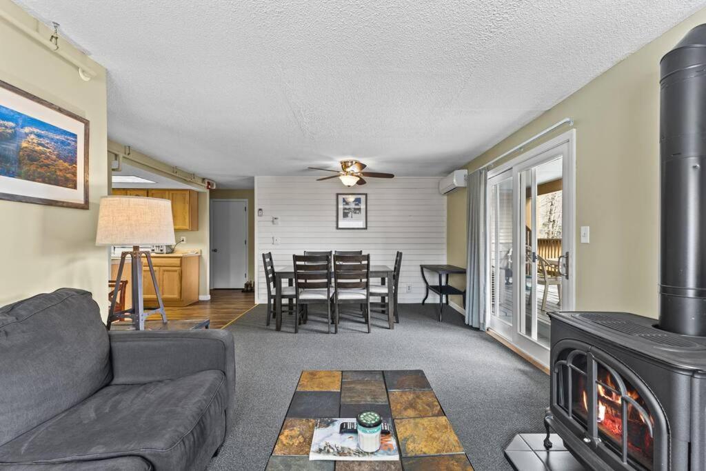 Stowe Ski Chalet - 3BR with In Unit Sauna view 5