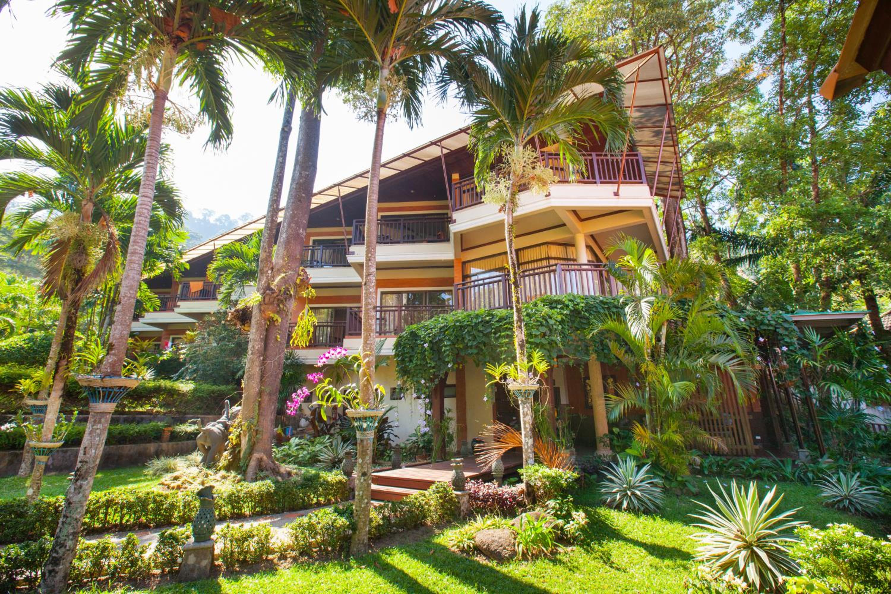 Khaolak Bayfront Resort