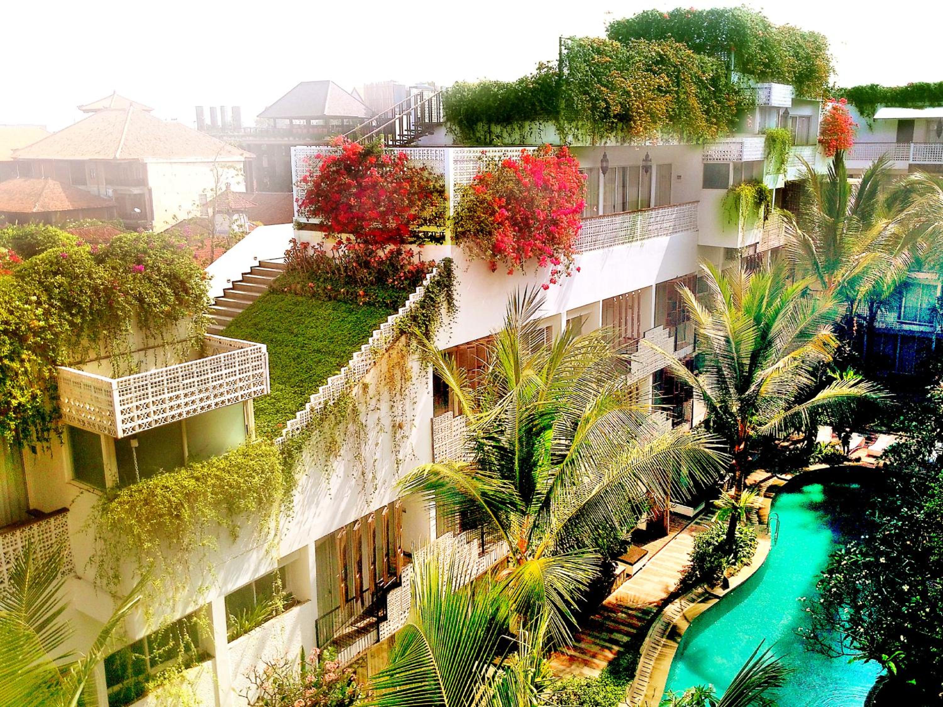 Hotel The Akmani Legian - Image 1